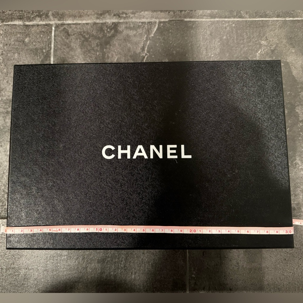 Chanel Shoe Box (One)